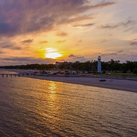 Jubilee Inn Biloxi Ngoại thất bức ảnh